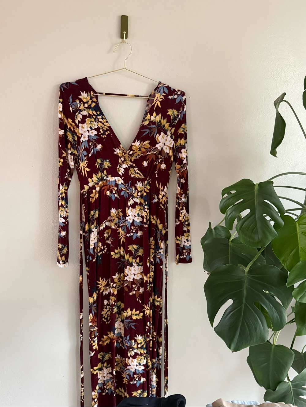 👶🏼Maternity Bundle 3/$20👶🏼 
Maternity Floral Wrap Maxi